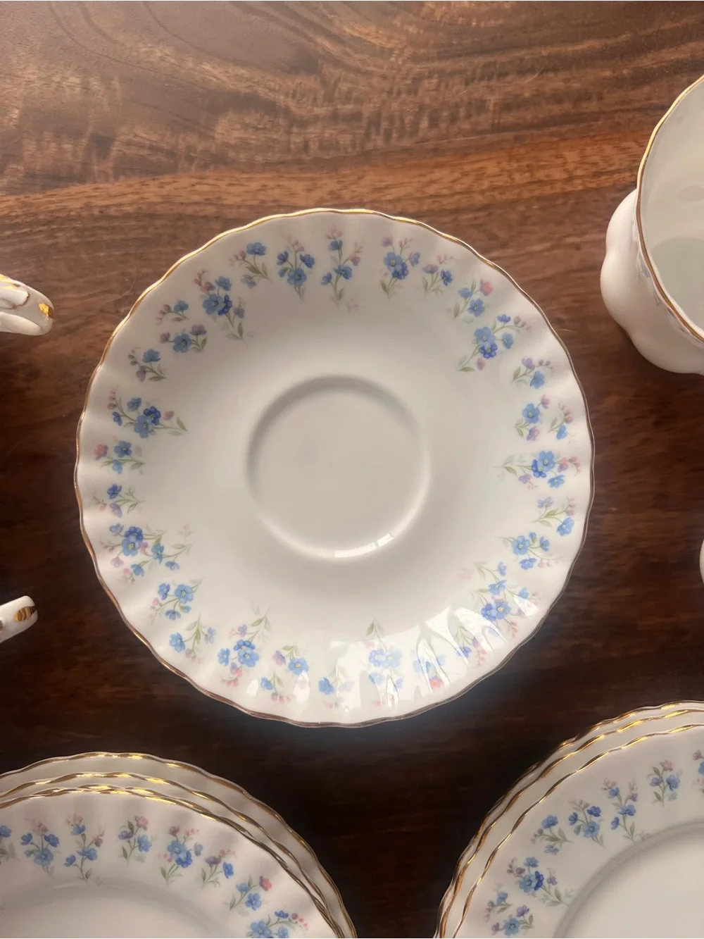 🎀 Royal Albert Memory Lane - 26 piece set - Vintage Cottage Core 💙